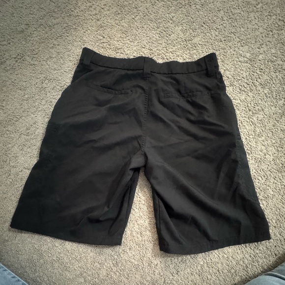 George brand black men’s shorts - Picture 2 of 3